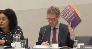 Martin Bosma zeer kritisch over gids ‘Herkennen en bespreken van racisme in de klas’