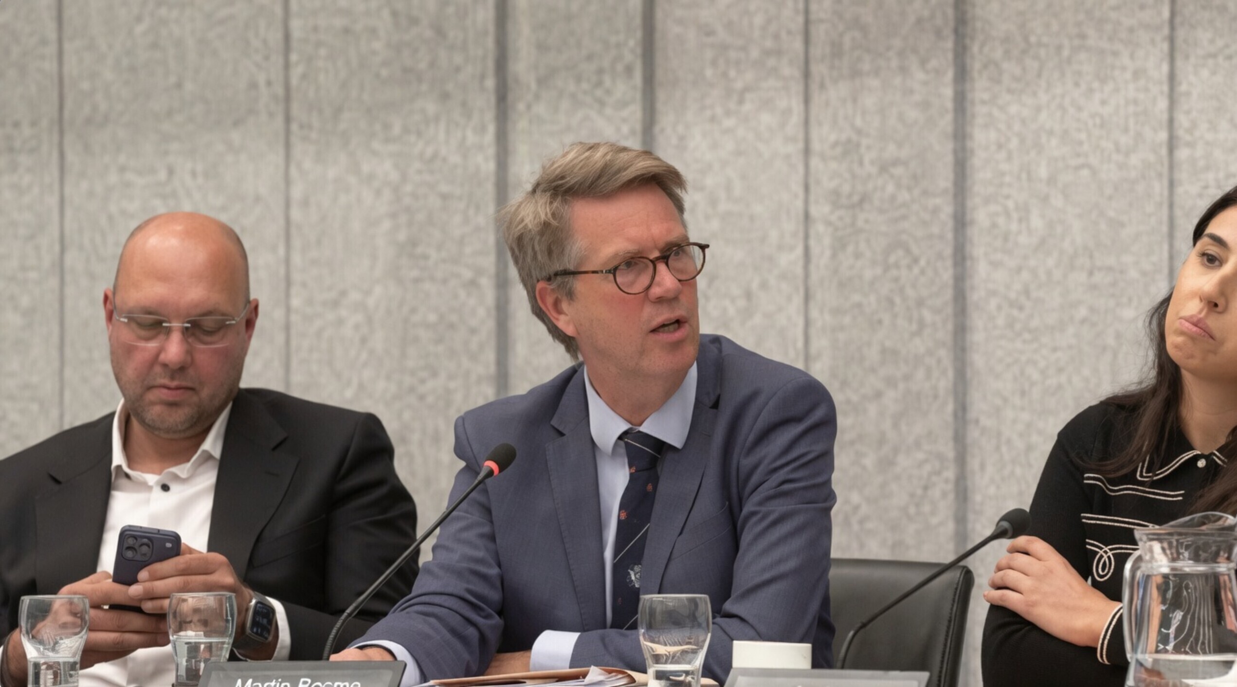 Martin Bosma haalt in fel debat over Ongehoord Nederland uit naar D66 en de NPO